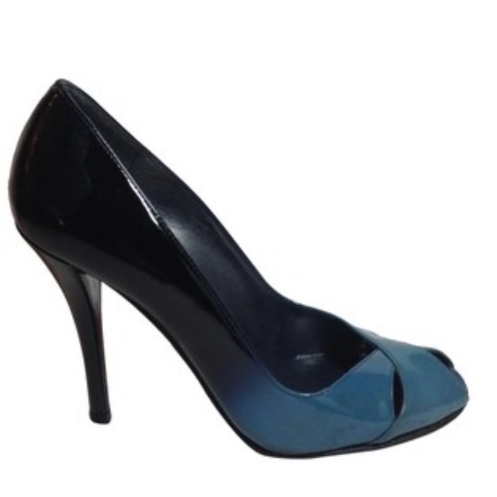 Stuart Weitzman Blue Two Tone Sashay Leather Shoes